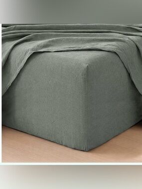 100% Washed Cotton Fitted Sheet (Bottom Sheet Only) King HEATHERED GREEN